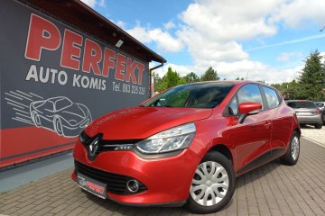 Navi Benzyna Elektryka Podgrzewane fotele PDC